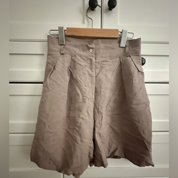 UNCLE STUDIOS Linen Shorts in Stone. Size S. NWOT. - Picture 5 of 6